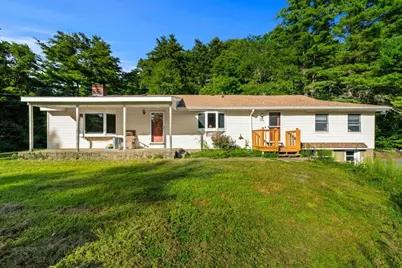 239 Lovers Ln, Haverhill, MA 01830 - Photo 7