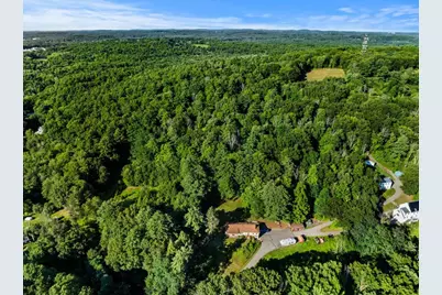 239 Lovers Ln, Haverhill, MA 01830 - Photo 5