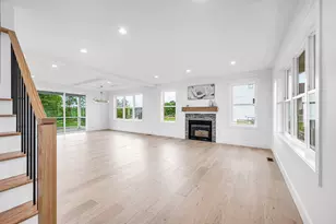 32 Balsam Hl Rd, Ludlow, MA 01056 - Photo 5