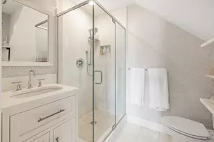 75 Clarendon St, Boston, MA 02116 - Photo 17