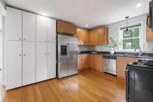 24 Harvard St, Natick, MA 01760 - Photo 5