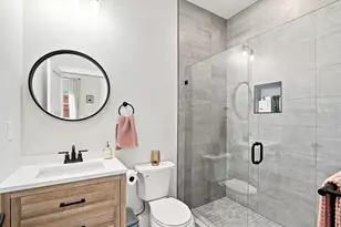 152 Marion St, Boston, MA 02128 - Photo 15