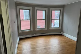135 Lafayette Square, Haverhill, MA 01832 - Photo 1