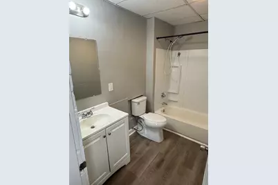 135 Lafayette Square #2R, Haverhill, MA 01832 - Photo 7