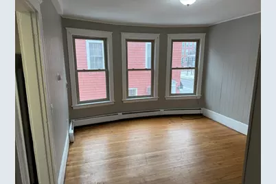 135 Lafayette Square #2R, Haverhill, MA 01832 - Photo 1