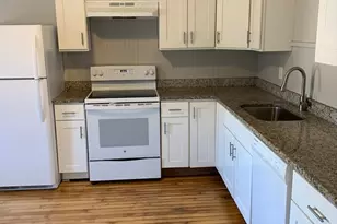 135 Lafayette Square, Haverhill, MA 01832 - Photo 1