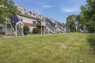 26 School St, Hull, MA 02045 - Photo 23