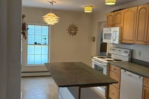 16 Highland St, Townsend, MA 01469 - Photo 7