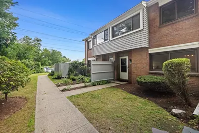 164 Greenbrook Dr #164, Stoughton, MA 02072 - Photo 3