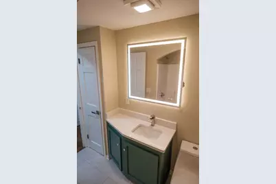 109 Powell Ave, Springfield, MA 01118 - Photo 15