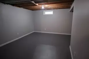 109 Powell Ave, Springfield, MA 01118 - Photo 27