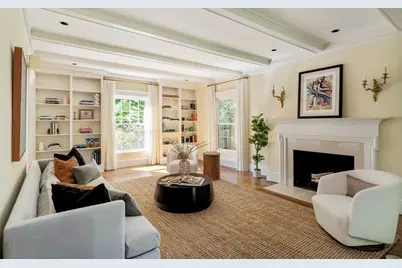 17 Chesham Road, Brookline, MA 02445 - Photo 3