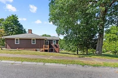 532 Union St, Franklin, MA 02038 - Photo 25