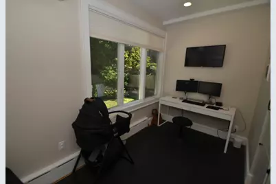 44 Wellsmere Rd, Boston, MA 02131 - Photo 13