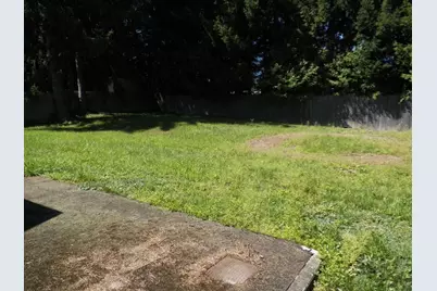 214 Grove Ave, Leominster, MA 01453 - Photo 27
