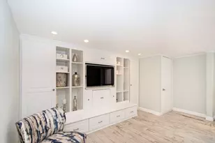 88 Elm St, Milton, MA 02186 - Photo 17