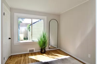 137 Cloran St, Springfield, MA 01109 - Photo 21