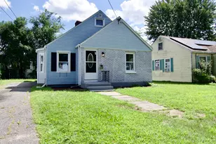 137 Cloran St, Springfield, MA 01109 - Photo 1