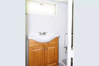 137 Cloran St, Springfield, MA 01109 - Photo 35