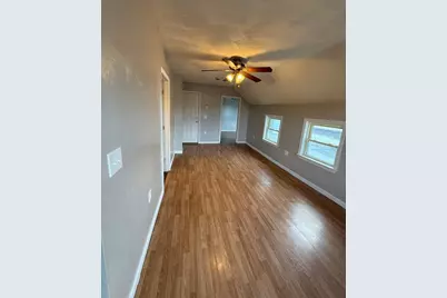 54-56 Mechanic St, Leominster, MA 01453 - Photo 5