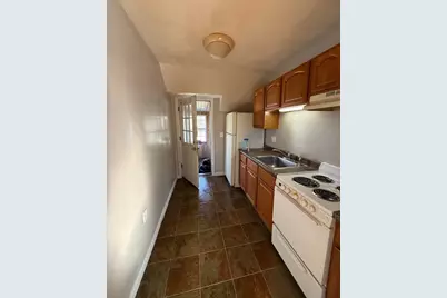 54-56 Mechanic St, Leominster, MA 01453 - Photo 3