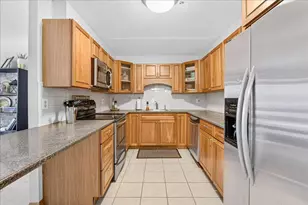 55 Tall Oaks Dr, Weymouth, MA 02190 - Photo 1
