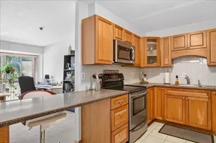 55 Tall Oaks Dr, Weymouth, MA 02190 - Photo 3