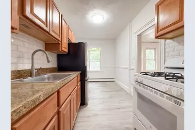 7-9 Holland Ave #8, Lynn, MA 01905 - Photo 5