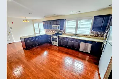 14 Dexter St #3, Worcester, MA 01607 - Photo 1