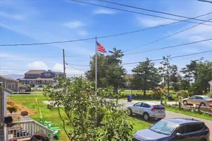 129 Balsam St, Fairhaven, MA 02719 - Photo 11