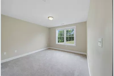 52 Regency Dr, Dracut, MA 01826 - Photo 27