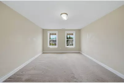 52 Regency Dr, Dracut, MA 01826 - Photo 21