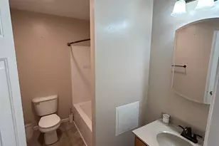 58 Brentwood Dr, Southbridge, MA 01550 - Photo 15