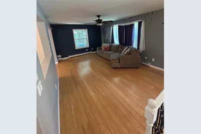 58 Brentwood Dr #1, Southbridge, MA 01550 - Photo 3