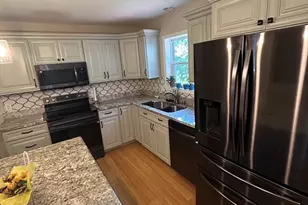 58 Brentwood Dr, Southbridge, MA 01550 - Photo 5