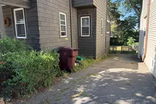 143 Bell Rock, Everett, MA 02149 - Photo 3