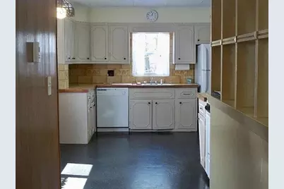 143 Bell Rock, Everett, MA 02149 - Photo 9