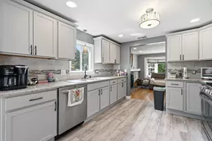 31 Sunset Terrace, Agawam, MA 01030 - Photo 3