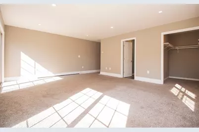 126 Sears Island Dr, Worcester, MA 01606 - Photo 21