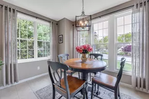 16 Linkside Ct, Northbridge, MA 01534 - Photo 9
