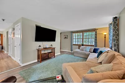 86 Edgewater Dr, Pembroke, MA 02359 - Photo 15