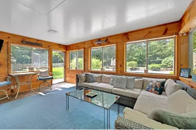86 Edgewater Dr, Pembroke, MA 02359 - Photo 5