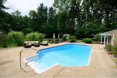 86 Edgewater Dr, Pembroke, MA 02359 - Photo 29