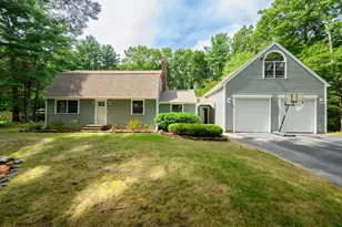 86 Edgewater Dr, Pembroke, MA 02359 - Photo 1