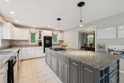 52 Moore Ln, Northborough, MA 01532 - Photo 5