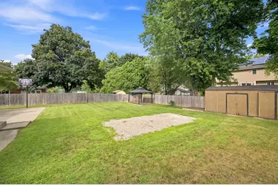 63 Martel Rd, Springfield, MA 01119 - Photo 5