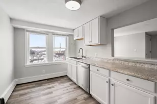 25 1/2 Porter St, Taunton, MA 02780 - Photo 11