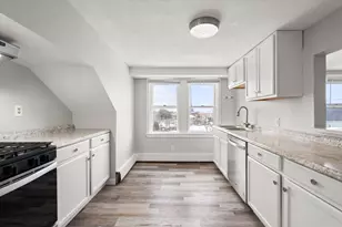 25 1/2 Porter St, Taunton, MA 02780 - Photo 9