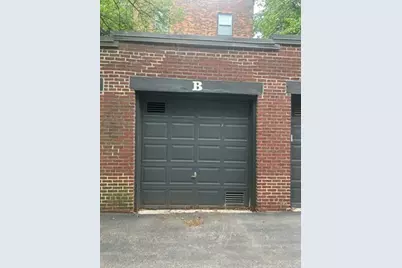 115 Freeman St #1, Brookline, MA 02446 - Photo 11