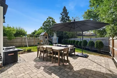 64 Auburn St #64, Newton, MA 02466 - Photo 33